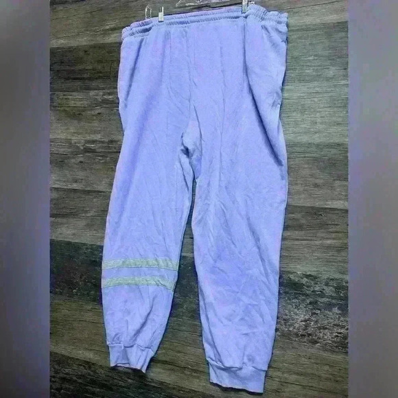 Disney Lavender Purple Jogger Sweatpants Size Women’s 2X - Picture 4 of 4